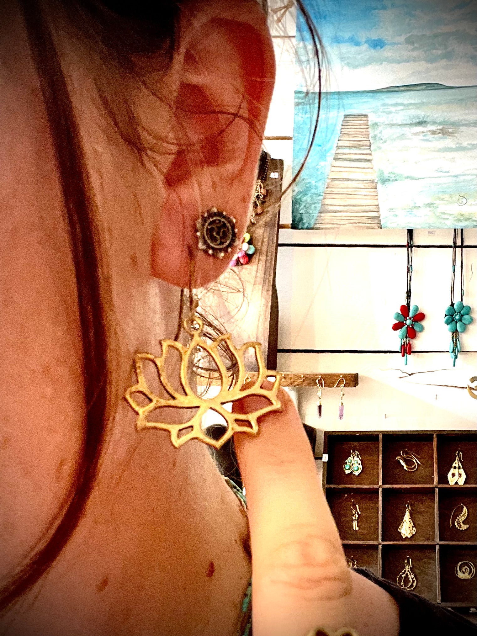 Boucles d'oreilles Lotus, en laiton