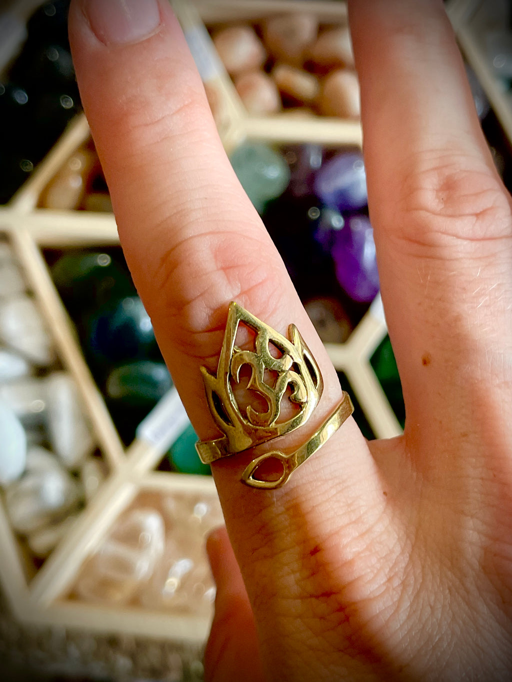 Bague OM en laiton