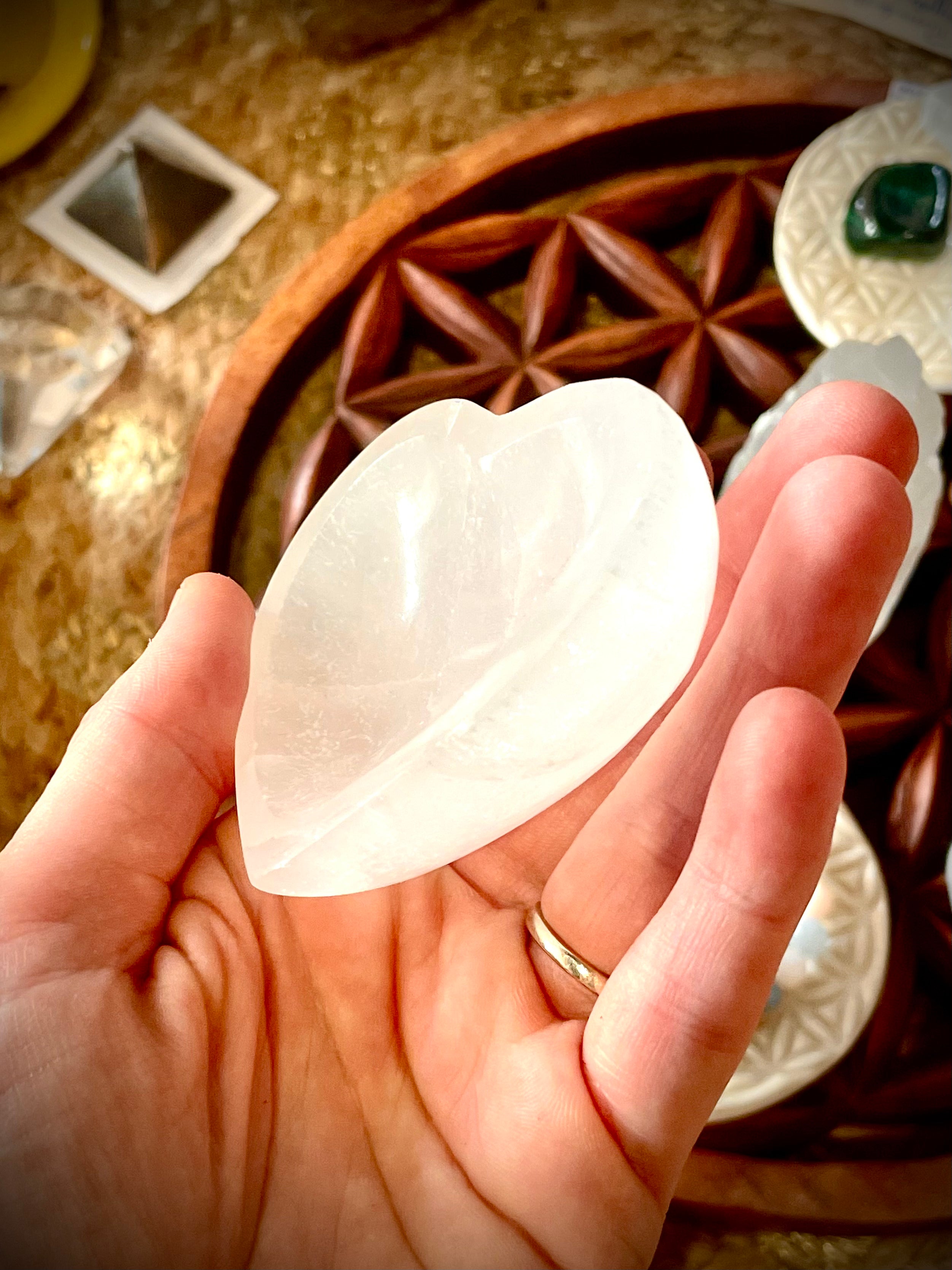 Coeur creux en sélénite