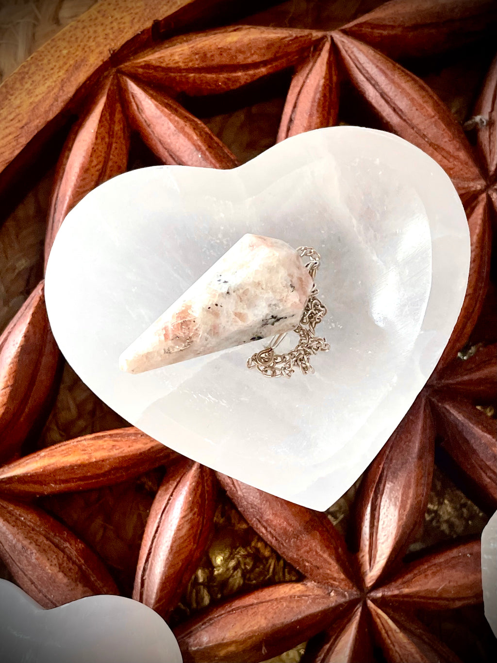 Coeur creux en sélénite