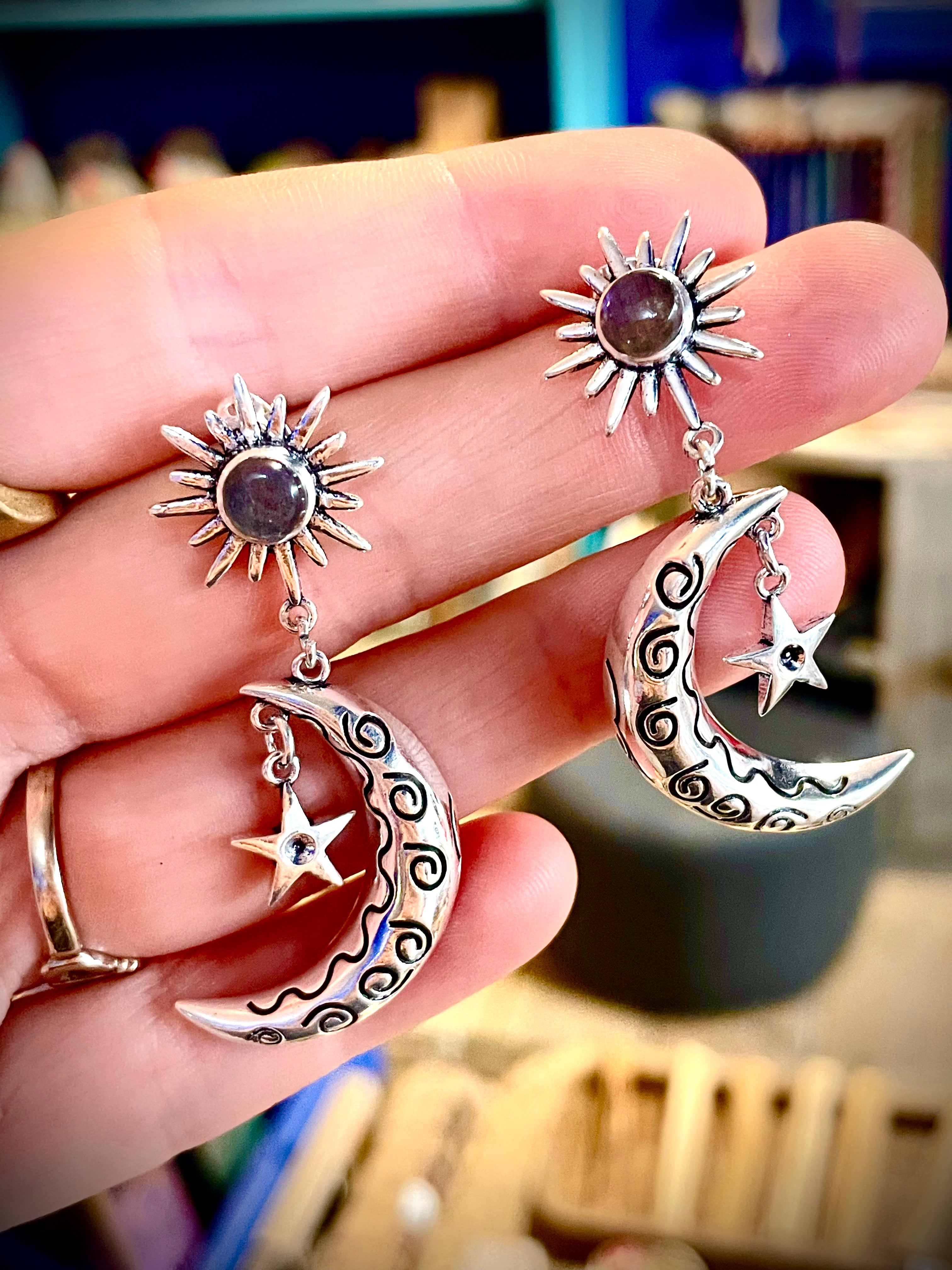 Boucles d'oreilles argent, Lune, Soleil et Labradorite