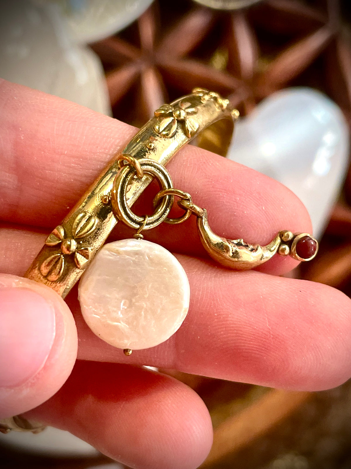 Bracelet laiton, nacre et Lune